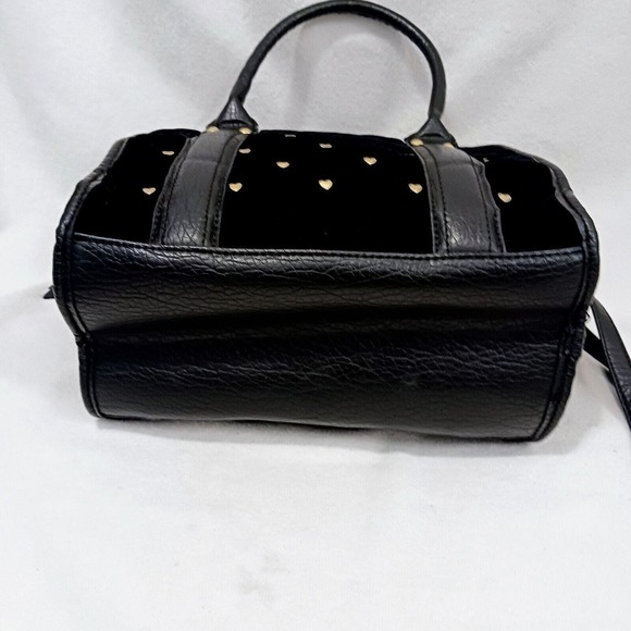 Juicy Couture Purse BLACK VELVET Quilted Leather TRIM Square Bag GOLD HEARTS - Picture 5 of 16